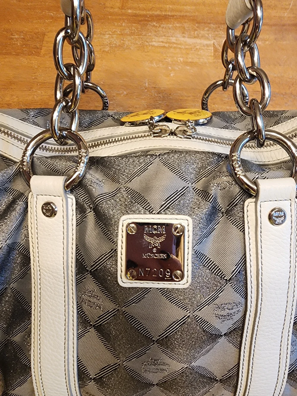 MCM vintage lioness